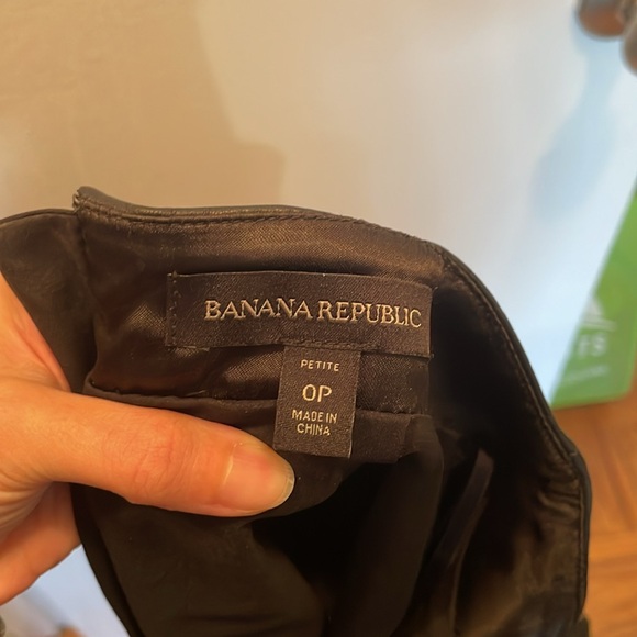 Banana Republic Leather Pencil Skirt - Picture 3 of 4